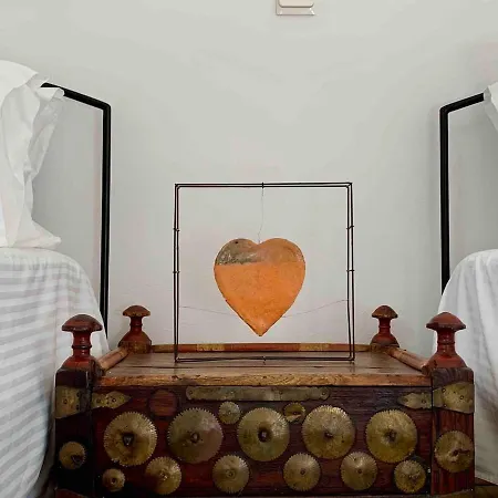 Anassa Boutique House Számi